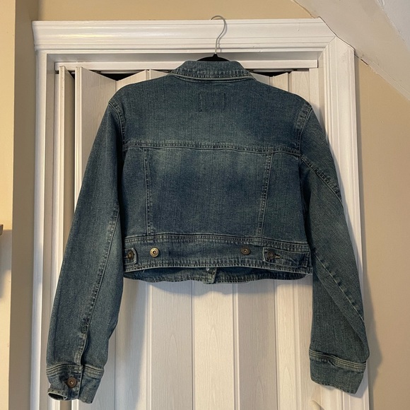 Miss Lili Cropped Jean Jacket. Like New! - Picture 2 of 7